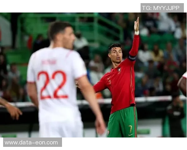 2012年欧洲杯葡萄牙对捷克的经典对决回顾与精彩瞬间分析